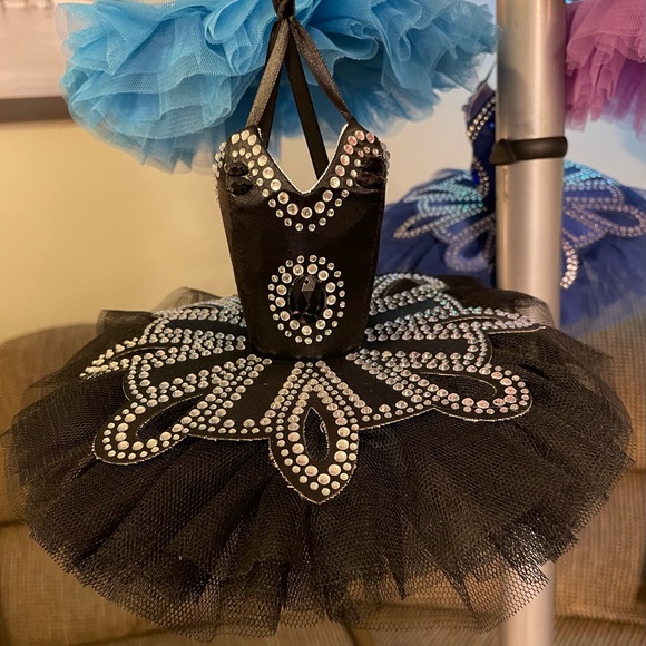 Tiny Dancer Other - 🖤🩰Black Tiny Dancer Decorative Ornament🩰🖤